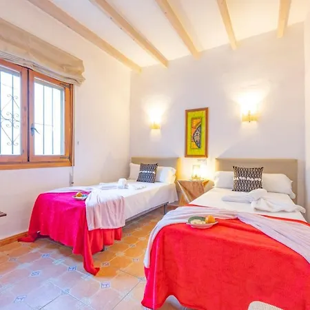 Villa Solari - Plusholidays *