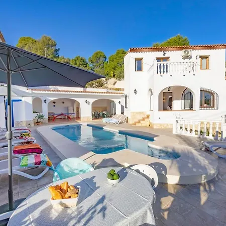 Villa Solari - Plusholidays